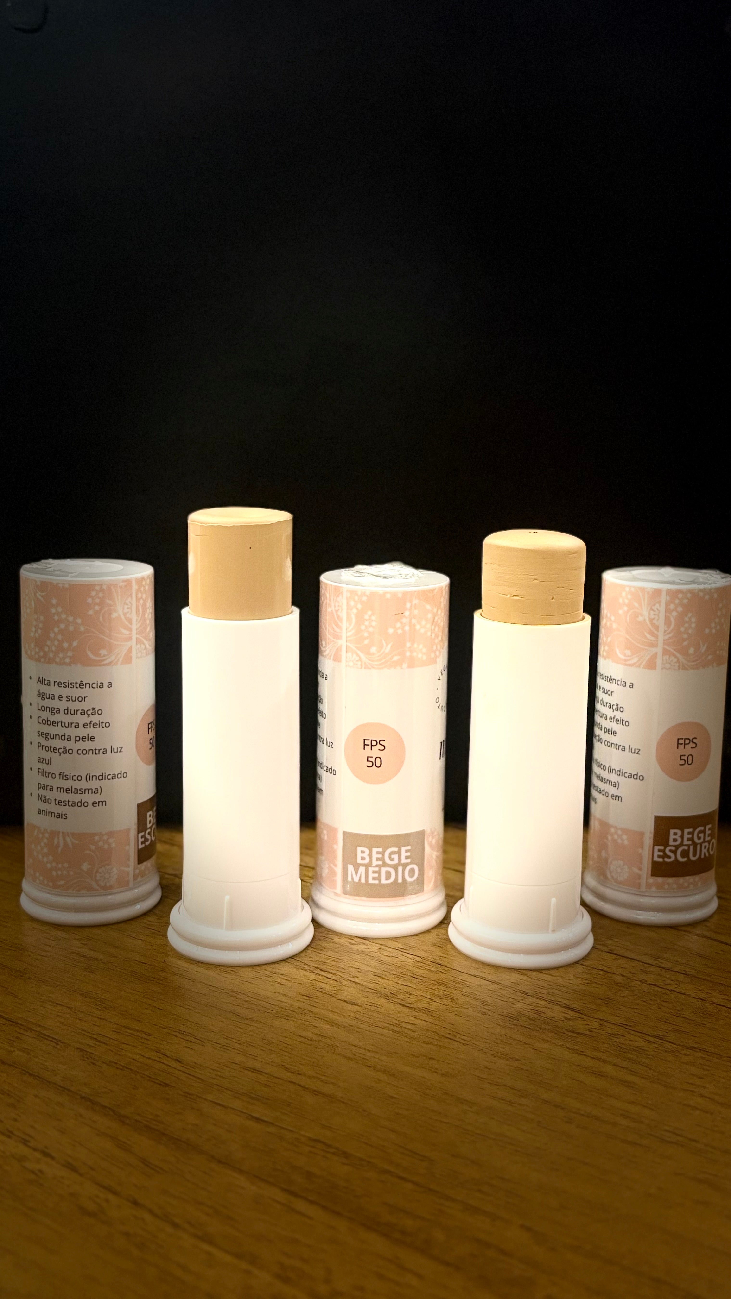 Protetor Solar Físico Vegano Natural Tonalizante em Bastão FPUVA 20 – FPS 50 – 15g