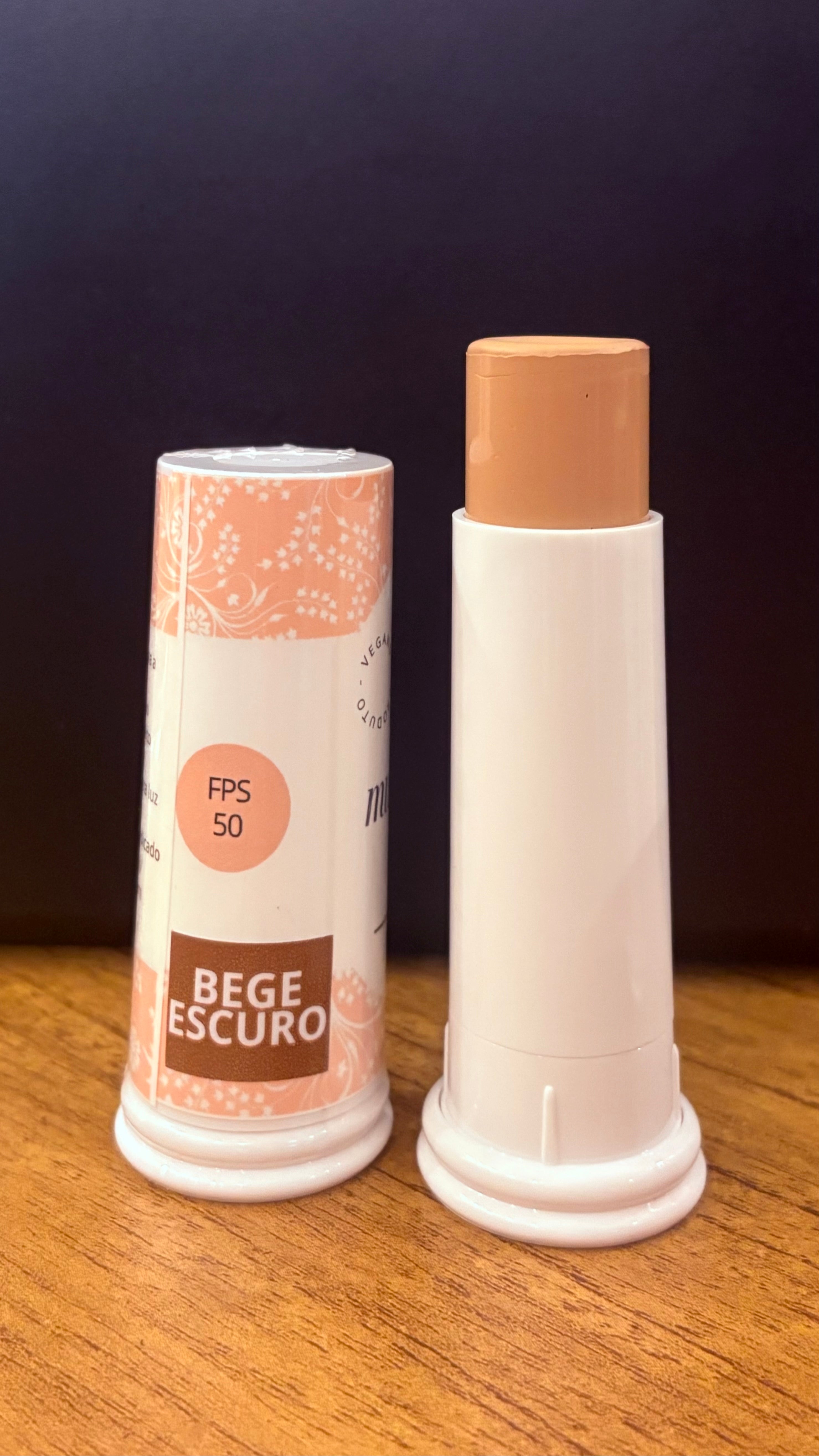 Protetor Solar Físico Vegano Natural Tonalizante em Bastão FPUVA 20 – FPS 50 – 15g