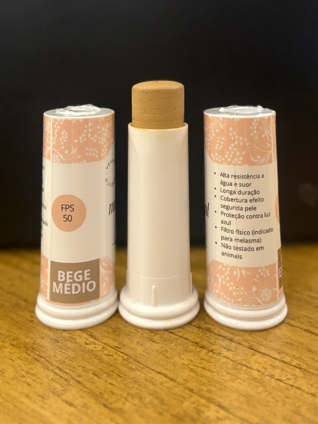 Protetor Solar Físico Vegano Natural Tonalizante em Bastão FPUVA 20 – FPS 50 – 15g